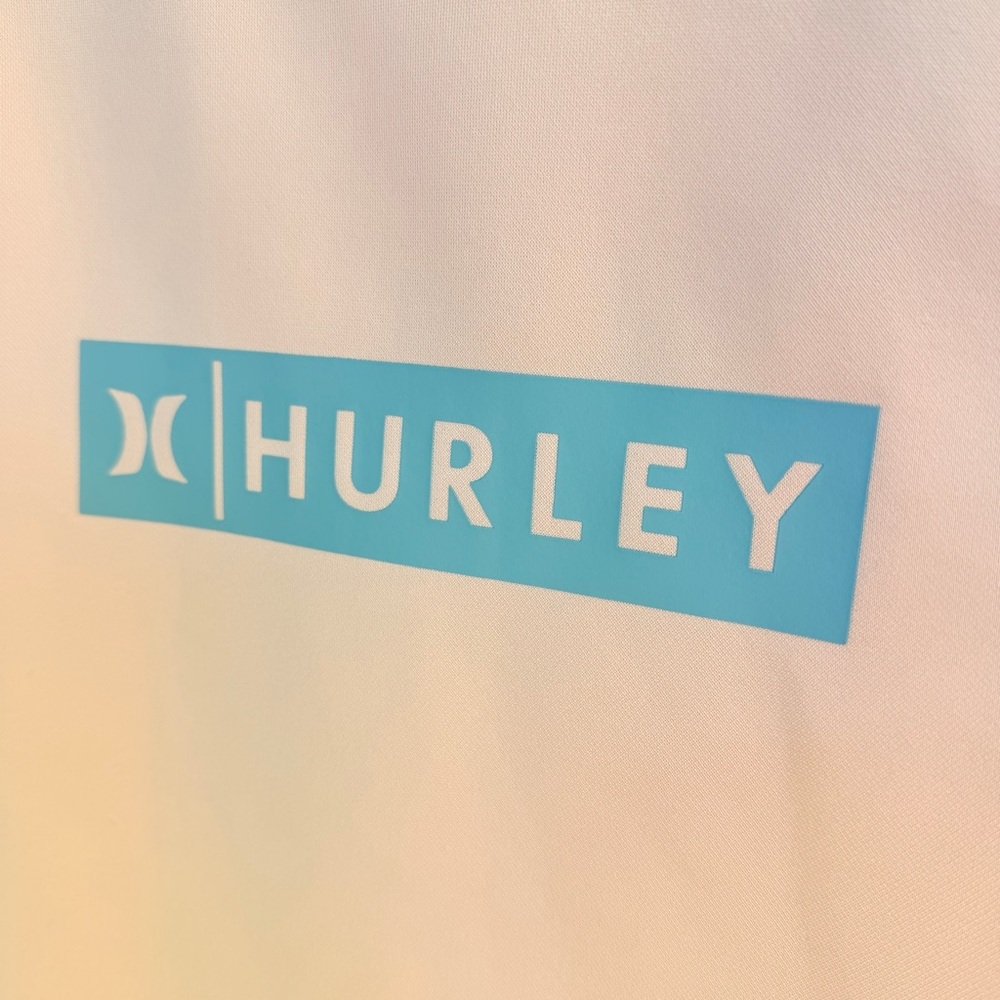 SOLD Hurley Women’s Logo Crewneck Pullover Sweatshirt Small Long Sleeve Casual - Picture 7 of 8